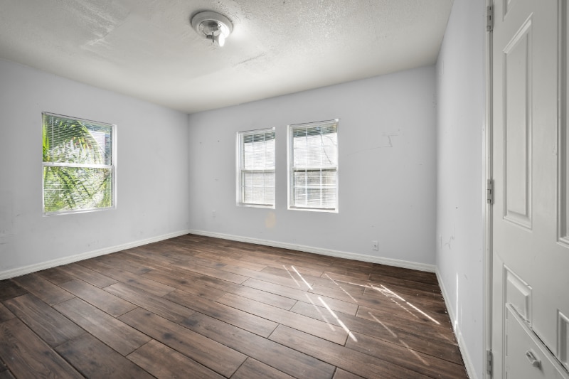 Building Photo - 1602 Wambolt St