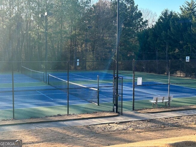 Building Photo - 61 Longwood Ct