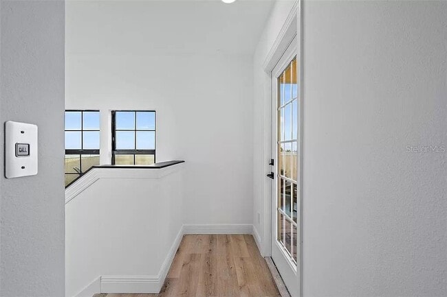 Building Photo - 6418 Margarita Shores Ln