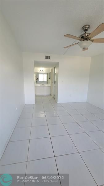 Building Photo - 4374 NW 9th Ave