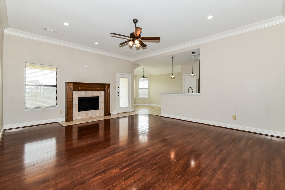 Building Photo - 308 Autumn Trail