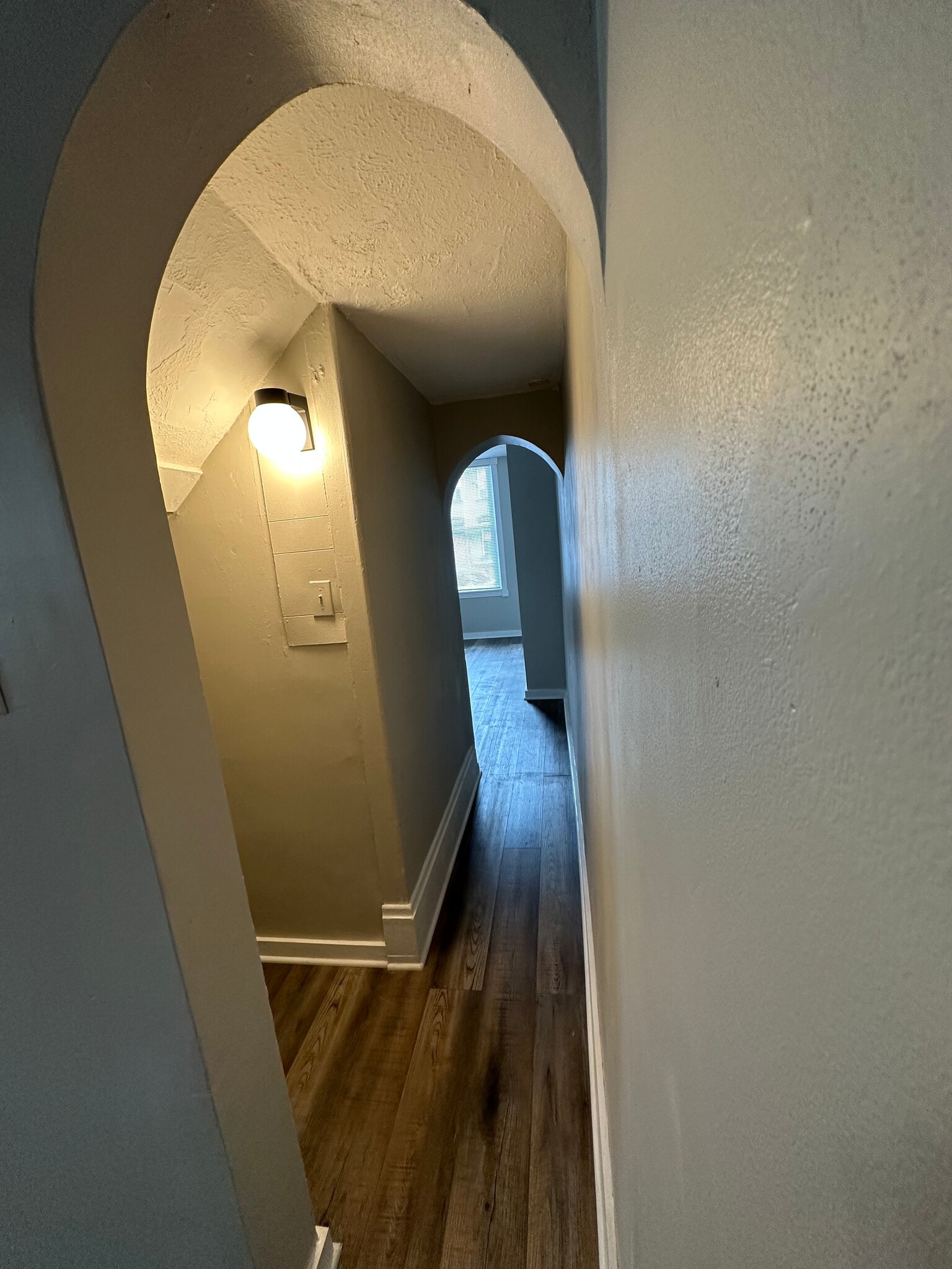 Hallway and closet to front bedroom. - 819 Central Ave