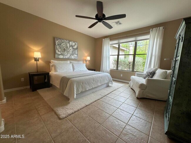 Building Photo - 11489 E Raintree Dr