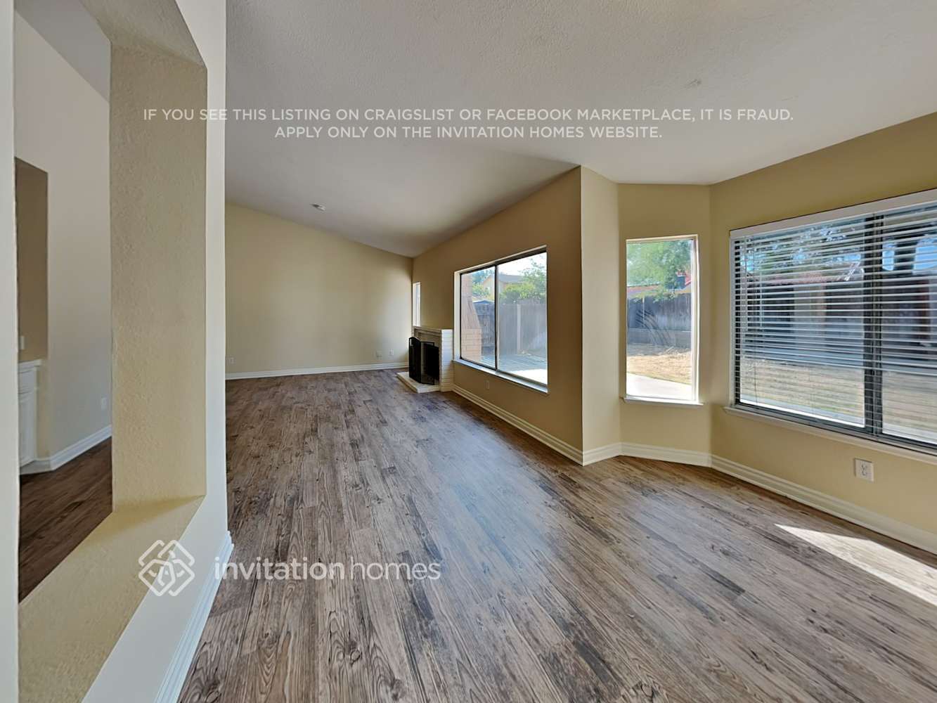 Building Photo - 23706 New England Dr