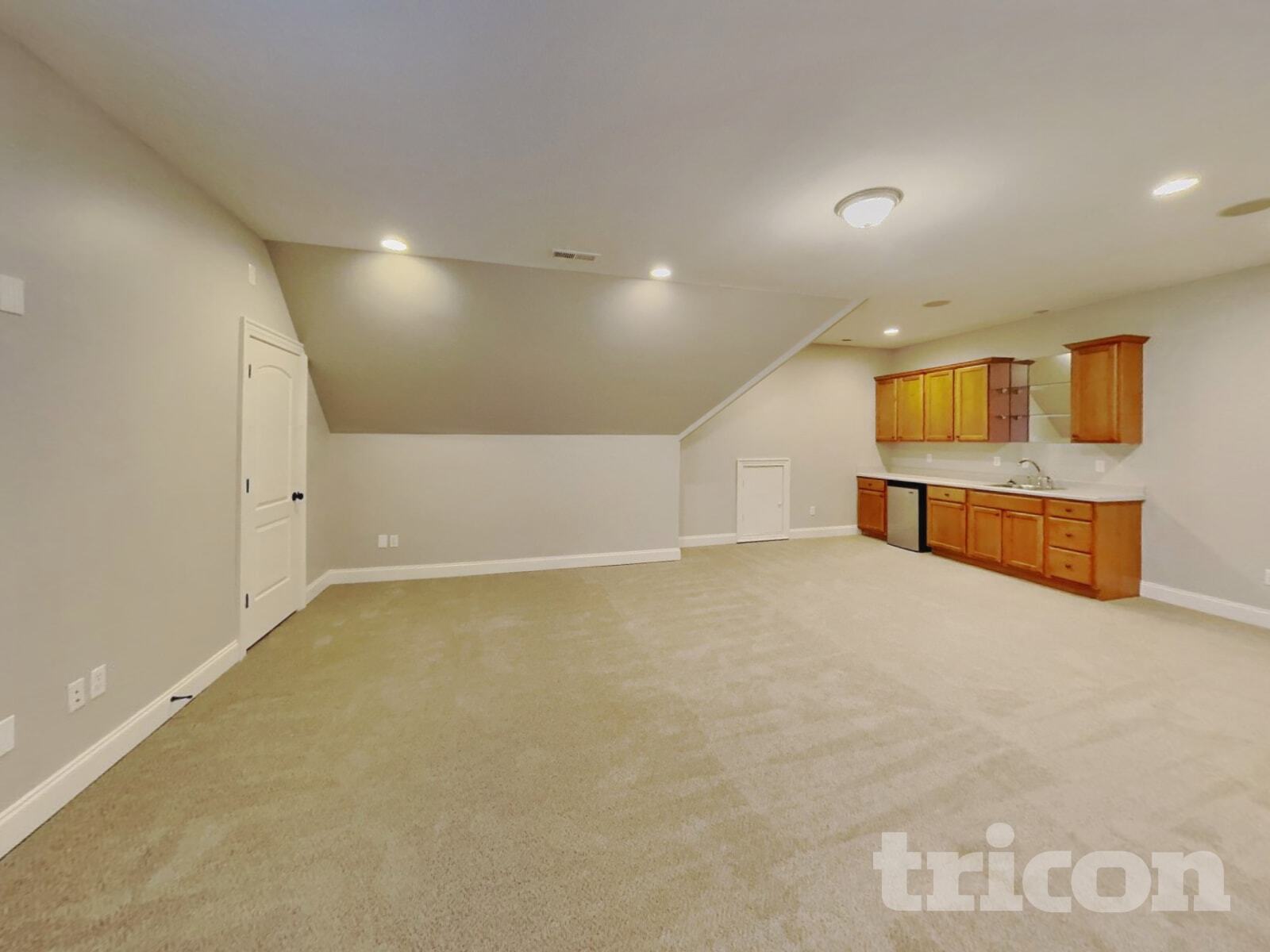 Building Photo - 415 Stranraer Ct