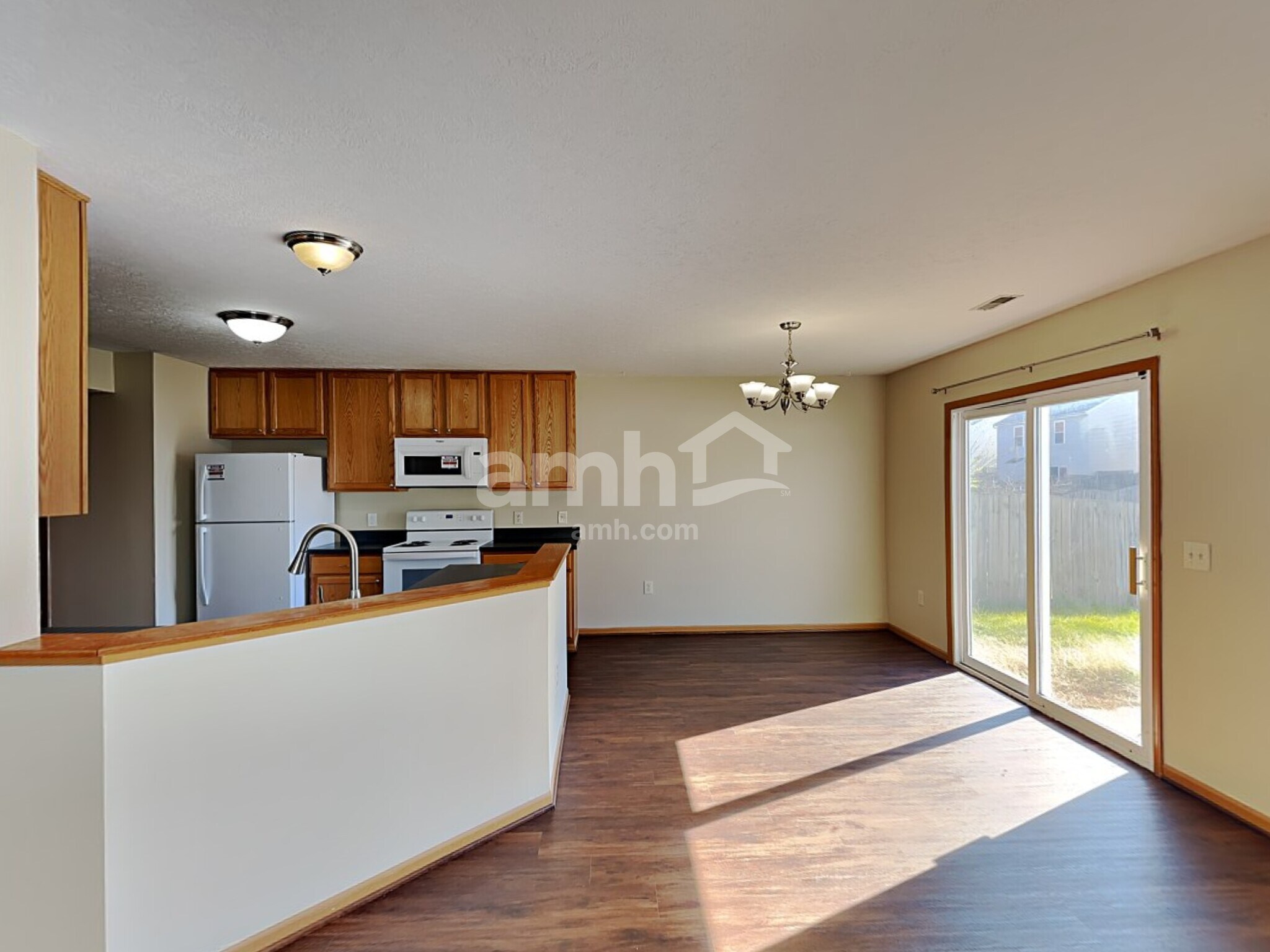 Building Photo - 6875 Tumbleweed Ln