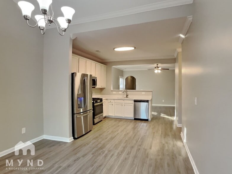 Building Photo - 3 Rockcress Ct