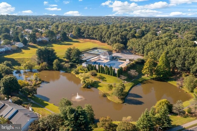 Building Photo - 10603 Tuppence Ct