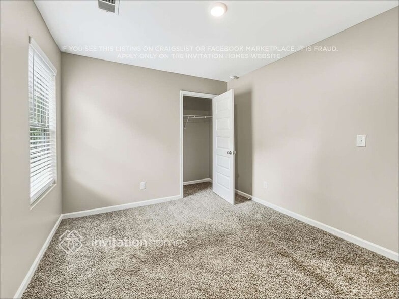 Building Photo - 2131 Theberton Trail
