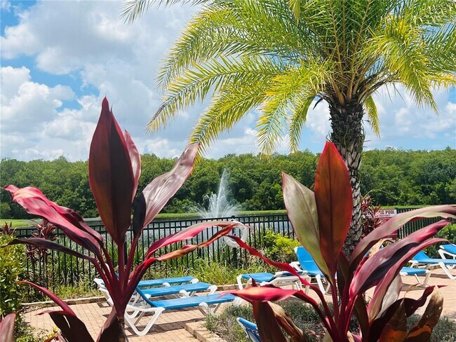 Building Photo - 6562 S Goldenrod Rd