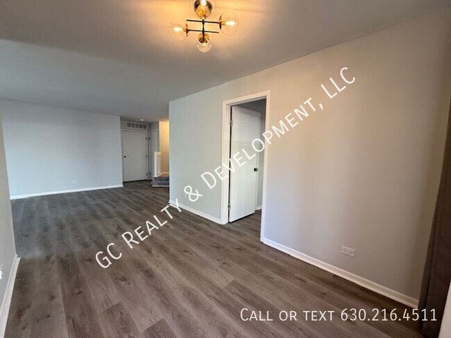 Building Photo - 1348 McDowell Rd