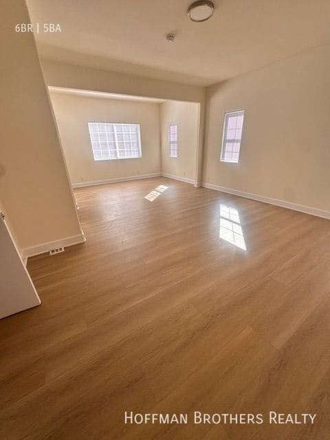 Building Photo - 317 S Hamel Rd