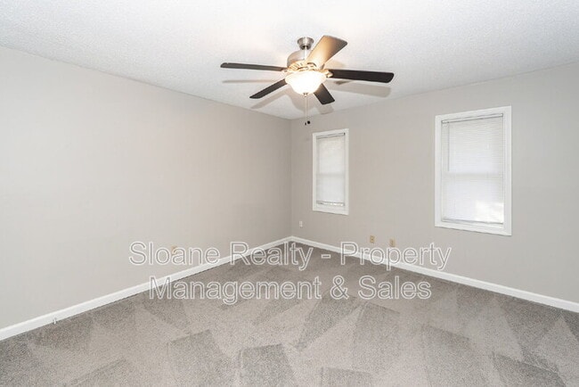 Building Photo - 40 Meander Row