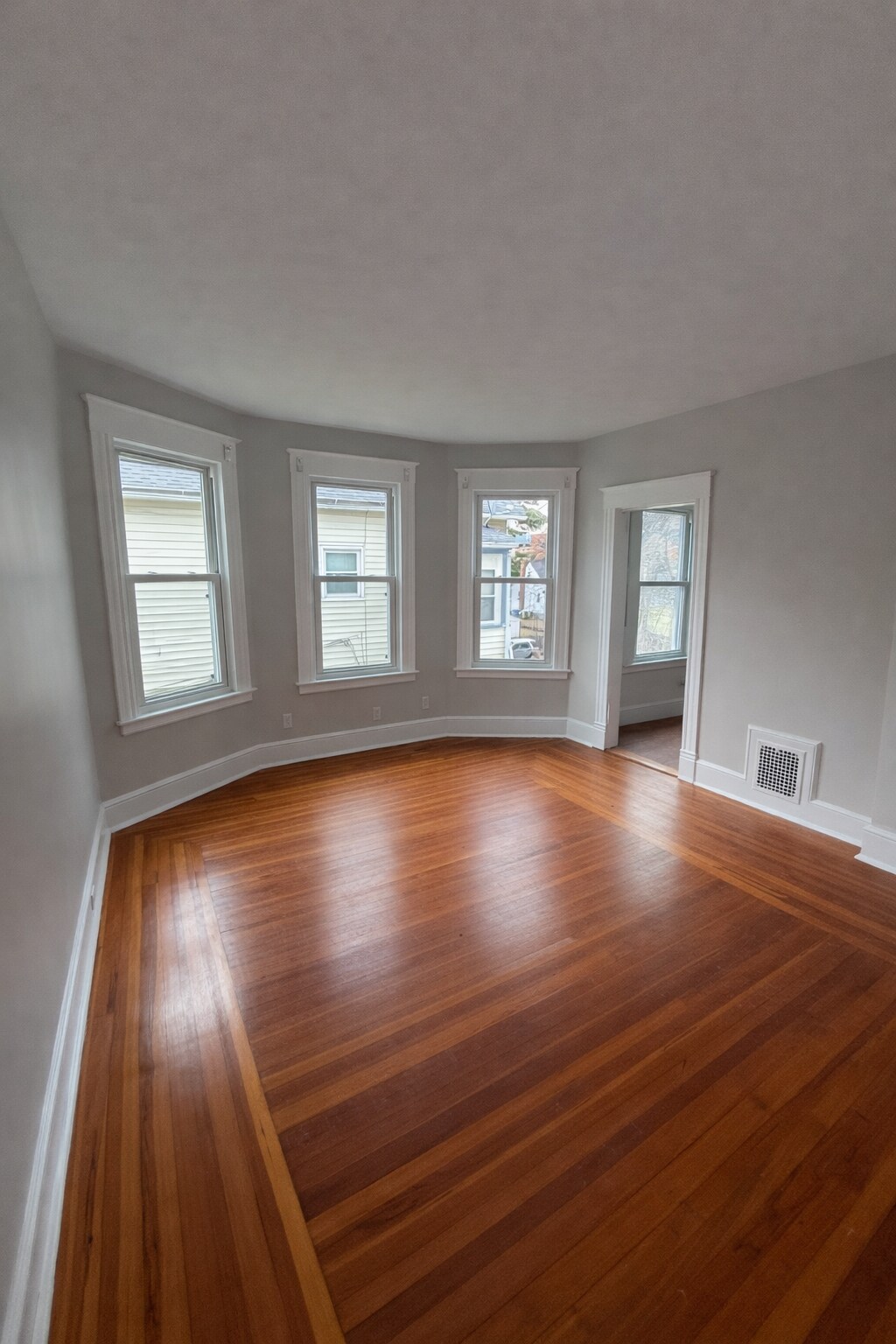 Building Photo - 49 Belden St