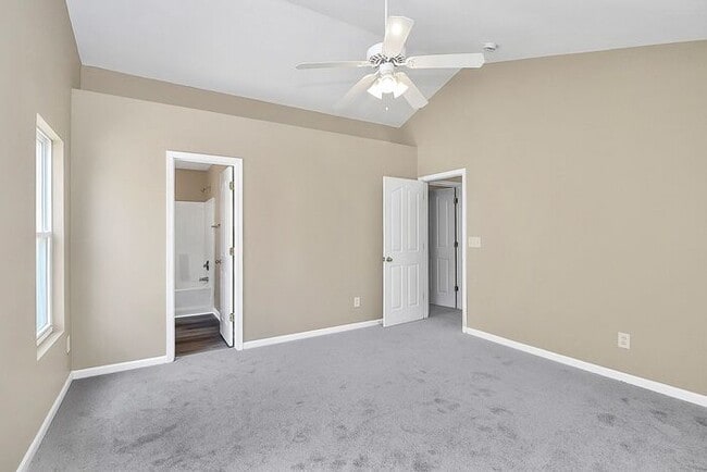 Building Photo - 4BD/2.5BA Home in Wallace Creek