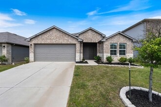 Building Photo - 6108 Montrelia Dr