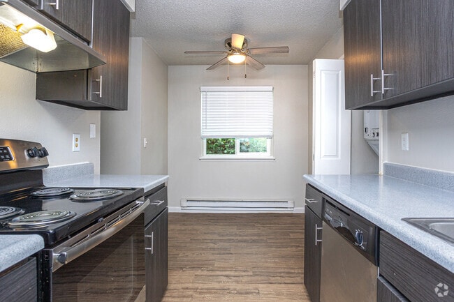 Interior Photo - Madison at River's Edge Apartments