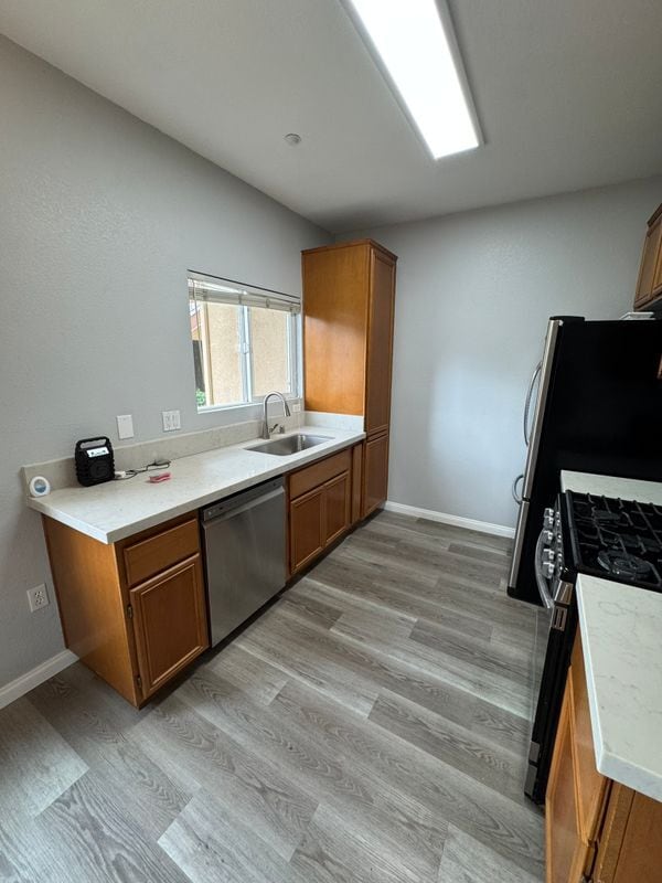 Building Photo - 9728 Marilla Dr