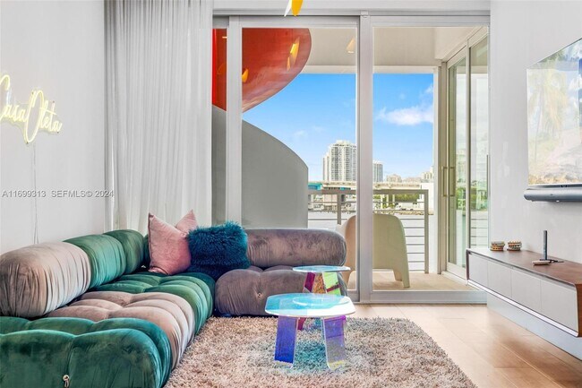 Building Photo - 323 Atlantic Isle