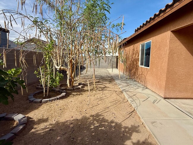 Building Photo - 173 Cecilia Torres Ct