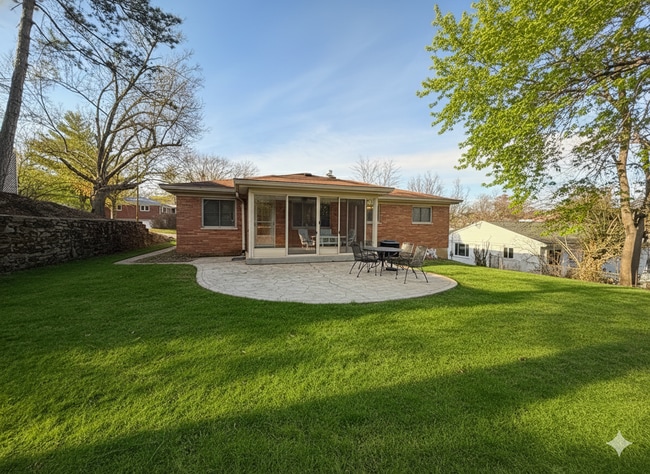 Building Photo - 1168 Cryer Ave