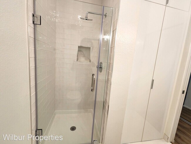 Building Photo - 2 br, 2 bath House - 436 High Street #203
