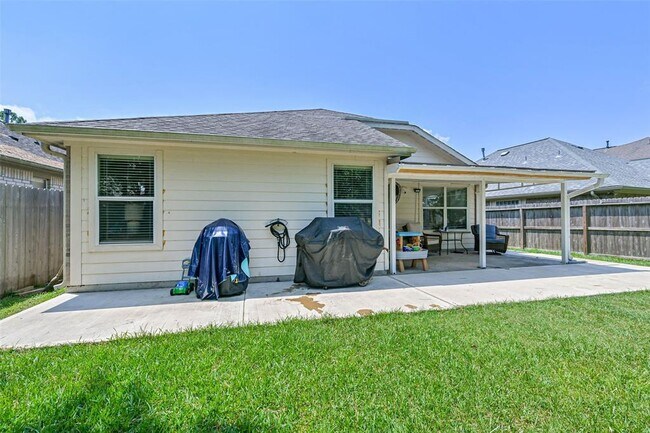 Building Photo - 18606 Walden Glen Cir