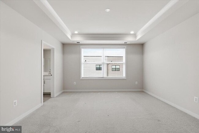 Building Photo - 23551 Buckland Farm Terrace