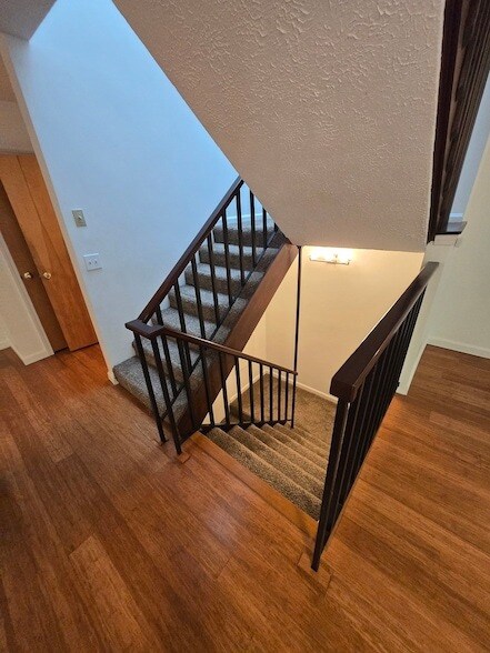 Building Photo - 54 Voyagers Ln