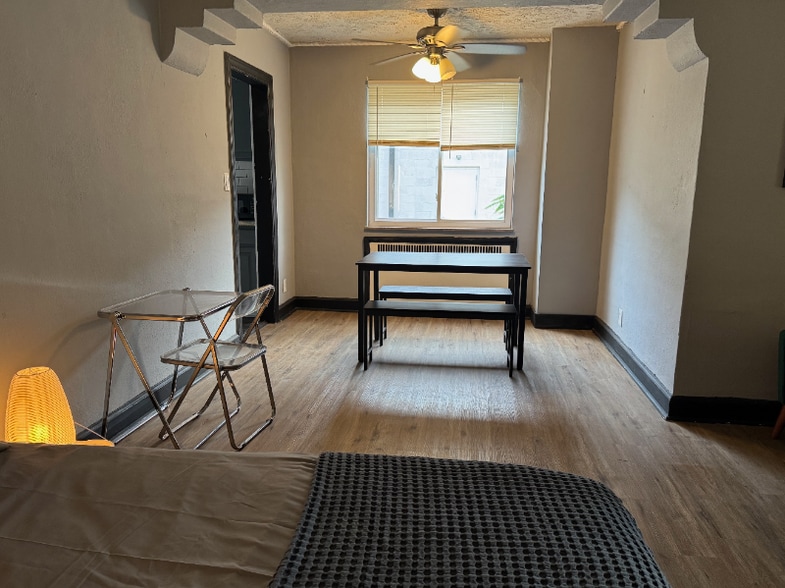Building Photo - 17126 San Juan Dr