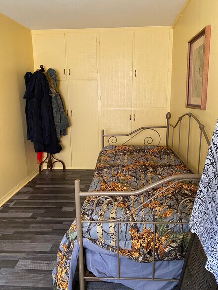 Building Photo - 13992 Irving Ln