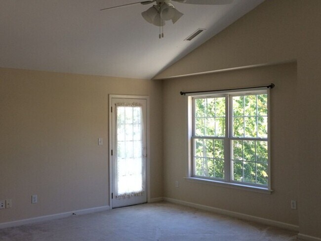 Building Photo - Stunning, Spacious Home in Prime Apex Location – Zoned for Top-Rated Apex Schools!