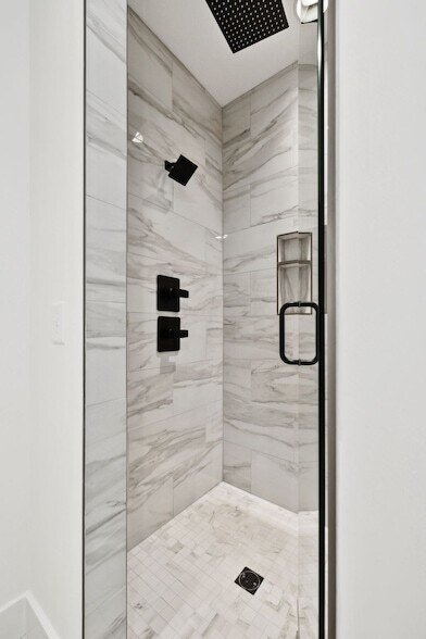 Building Photo - 827 Oconnor St