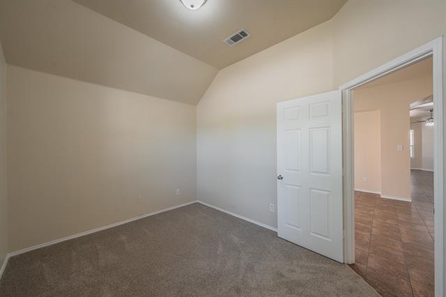 Building Photo - 5720 Hilton Head Dr