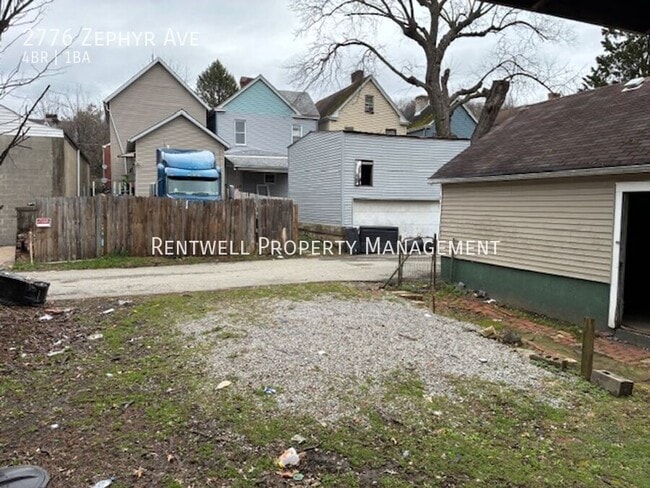 Building Photo - 2776 Zephyr Ave