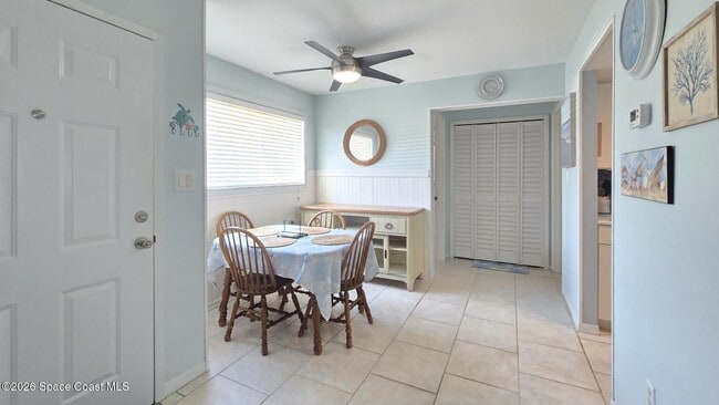 Building Photo - 608 Beach Park Ln
