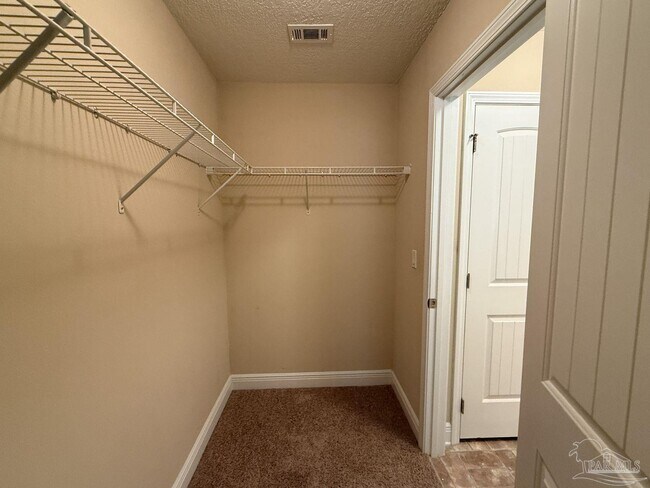 Building Photo - 1438 Towhee Canyon Dr