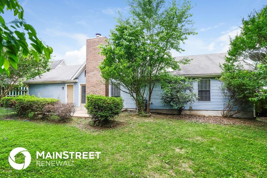 Building Photo - 6608 Lake Valley Dr