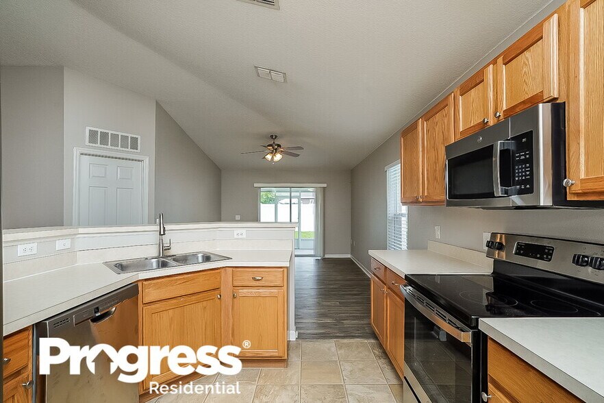 Building Photo - 3245 Bellericay Ln
