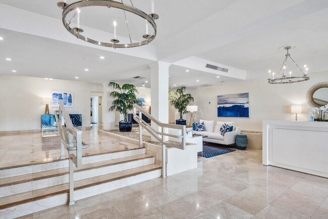 Building Photo - 350 S Ocean Blvd