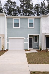 Building Photo - Adorable Rental in Convenient Location
