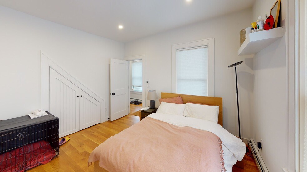 Building Photo - 227 Amory St