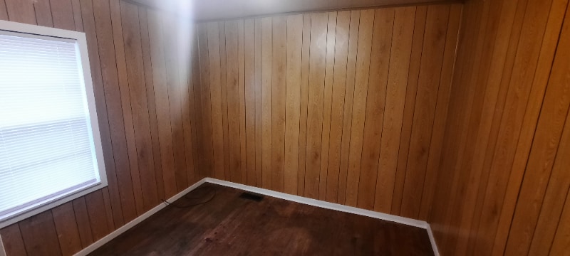 Building Photo - 1614 Elizabeth Rd