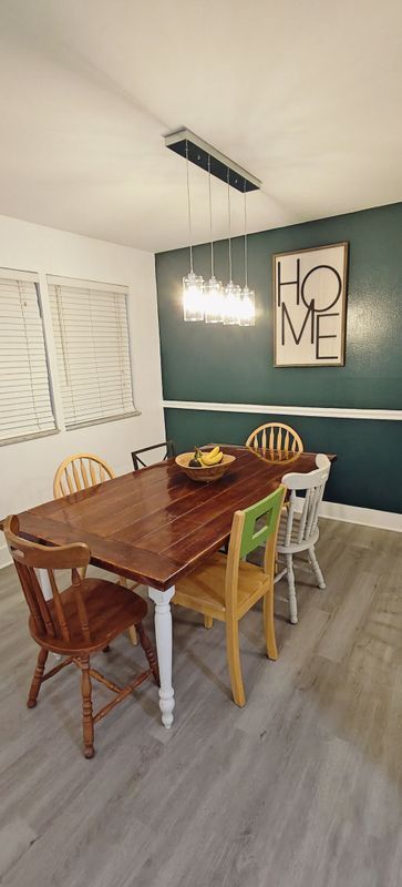 Building Photo - 6519 W Newberry Rd