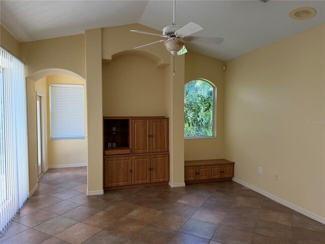 Building Photo - 8544 Park Shore Ln