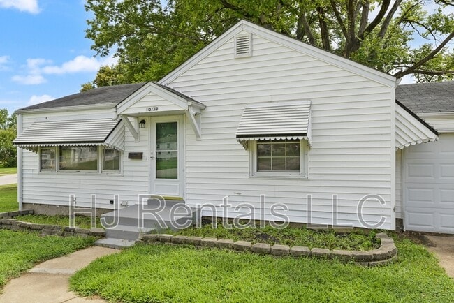 Building Photo - 10139 Cabot Dr