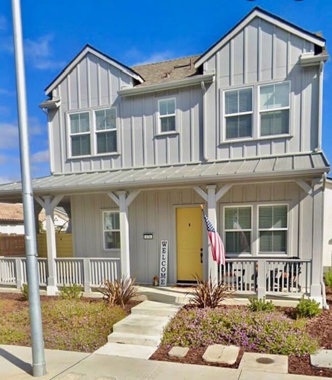 Building Photo - Stunning 3bed 2.5 Bath single family home in Avila Ranch Community