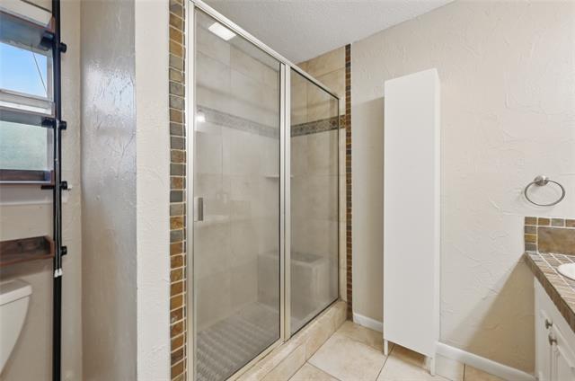 Building Photo - 1425 Wreyhill Dr