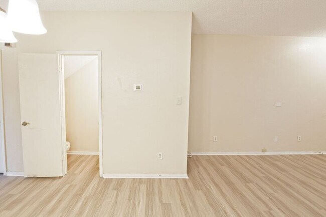 Building Photo - 5000 Cedar Springs Rd
