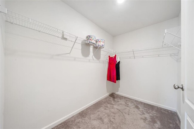 Building Photo - 7822 Canterbury Ct